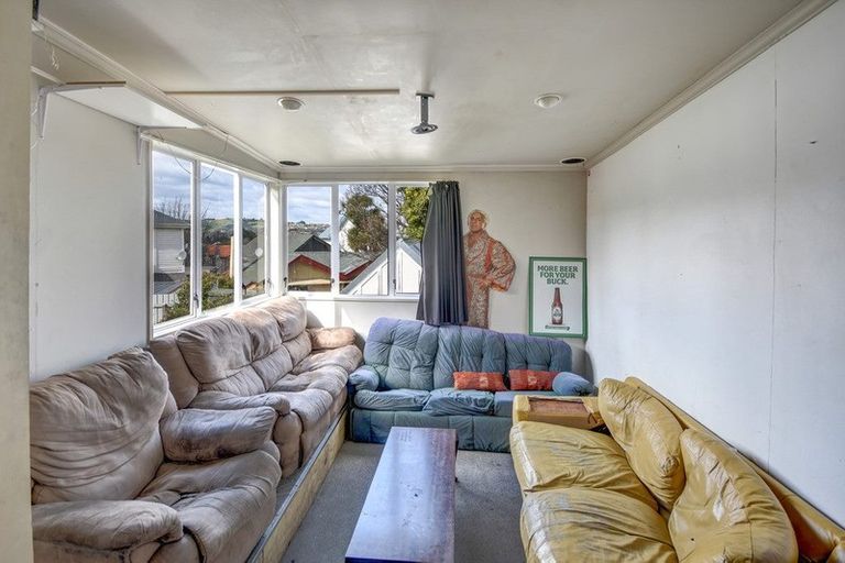 Photo of property in 30 Warrender Street, North Dunedin, Dunedin, 9016