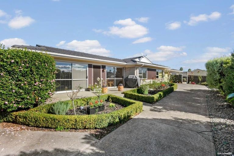 Photo of property in 495 Great South Road, Opaheke, Papakura, 2113
