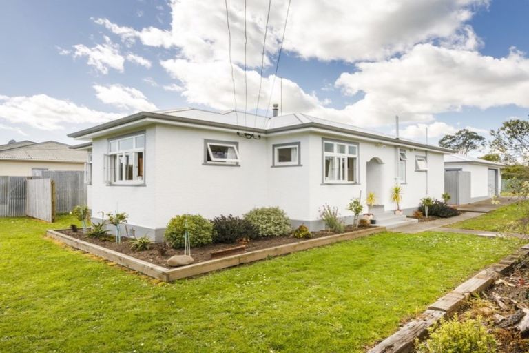 Photo of property in 5 Potaka Street, Marton, 4710