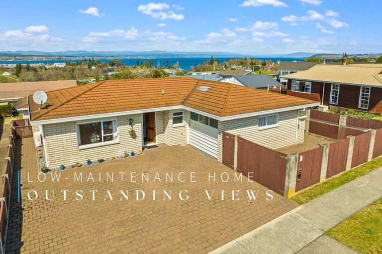 Photo of property in 2/9 Kaiuru Street, Nukuhau, Taupo, 3330