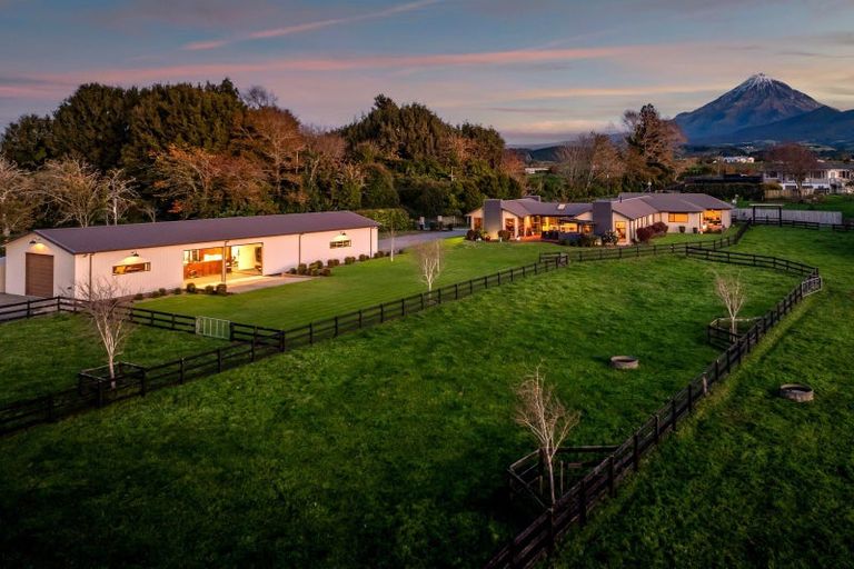 Photo of property in 1058 Mangorei Road, Mangorei, New Plymouth, 4371