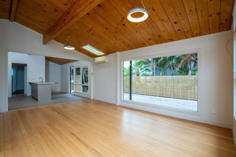 Photo of property in 15a Norfolk Drive, Mangawhai Heads, Mangawhai, 0505