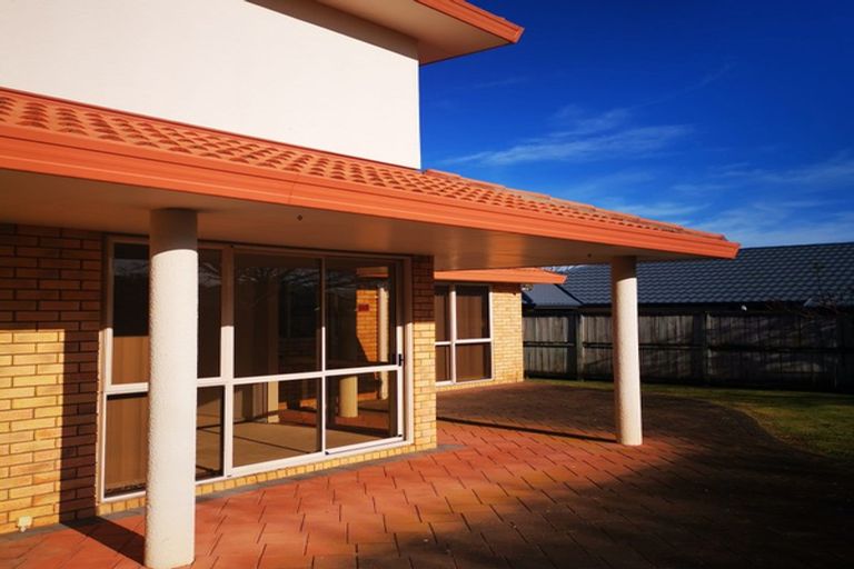 Photo of property in 27 Bramley Drive, Rototuna, Hamilton, 3210