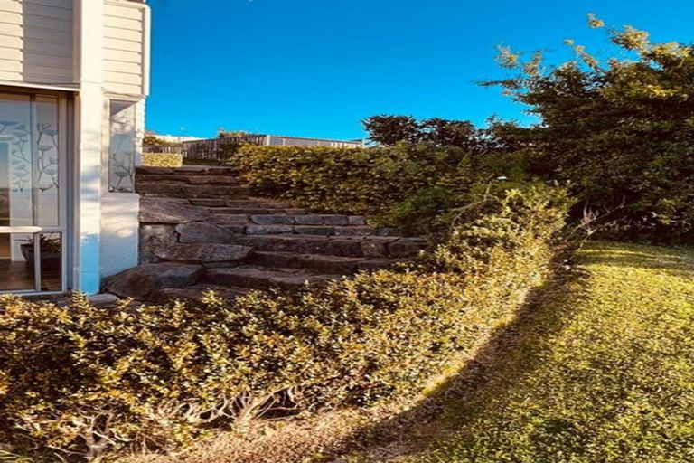 Photo of property in 18 Hinewa Road, Otumoetai, Tauranga, 3110