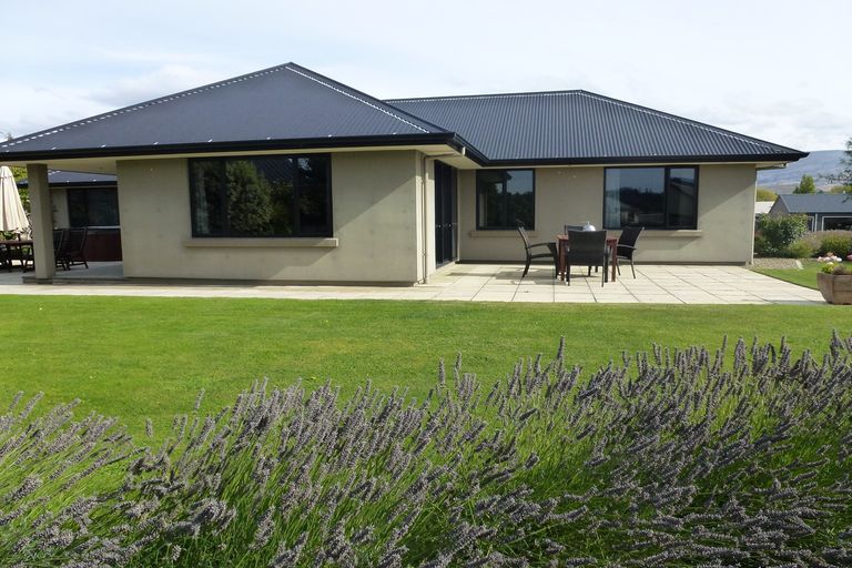 Photo of property in 18 Walnut Grove, Alexandra, 9320