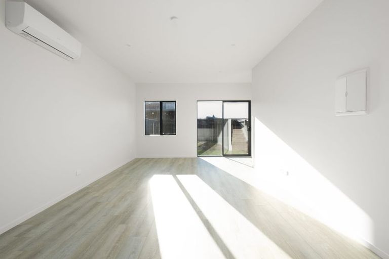 Photo of property in 11 Waotapuke Place, Papakura, 2110