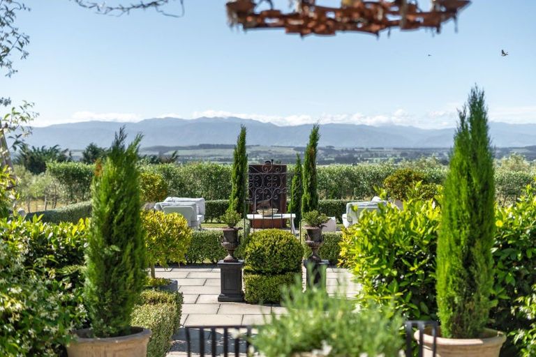 Photo of property in 103 Southdown Drive, Martinborough, 5781