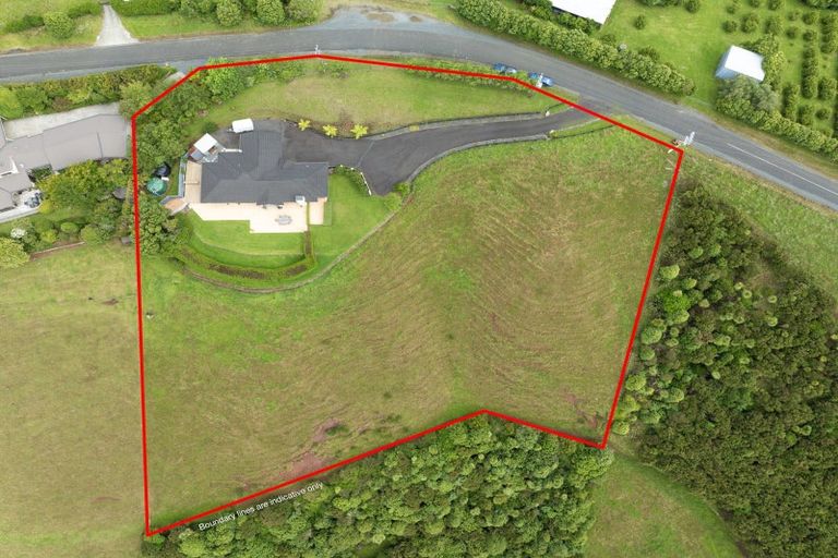 Photo of property in 5 Medhurst Road, Bombay, 2675