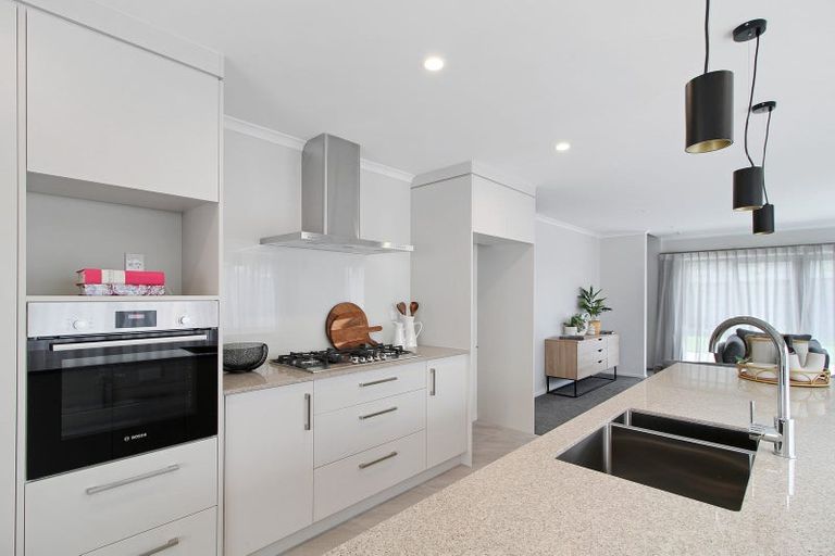 Photo of property in 37 Musselwhite Terrace, Chartwell, Hamilton, 3210