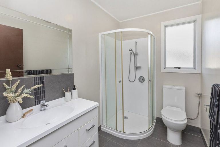 Photo of property in 4/30 Epsom Road, Sockburn, Christchurch, 8042