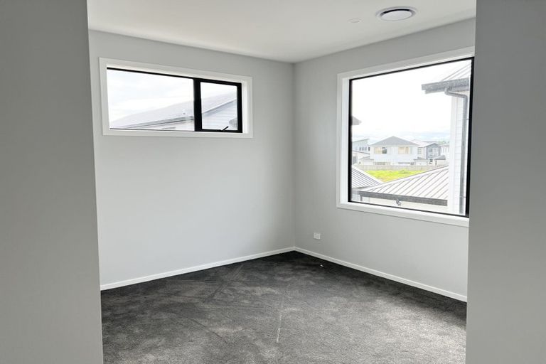 Photo of property in 3 Turbine Way, Hobsonville, Auckland, 0616