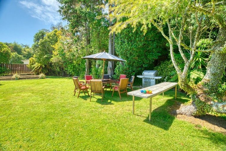 Photo of property in 37 Main South Road, Karoro, Greymouth, 7805