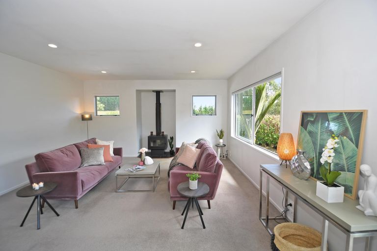 Photo of property in 61 Govan Wilson Road, Whangaripo, Warkworth, 0985