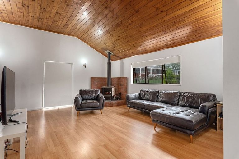 Photo of property in 29 Kennedy Avenue, Forrest Hill, Auckland, 0620
