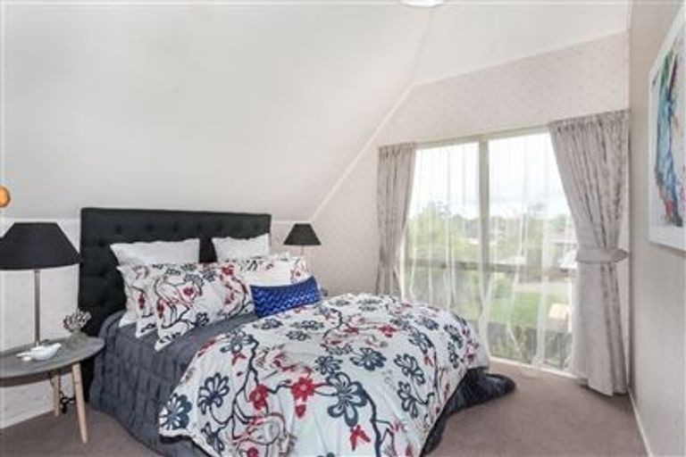 Photo of property in 1/469 Great South Road, Opaheke, Papakura, 2113