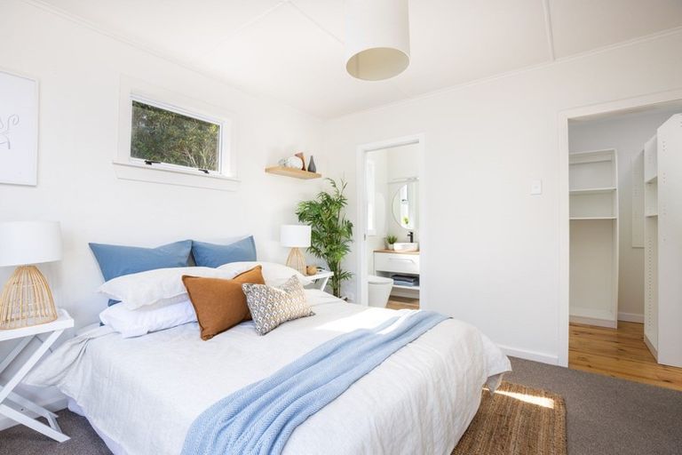 Photo of property in 275 Tukapa Street, Hurdon, New Plymouth, 4310