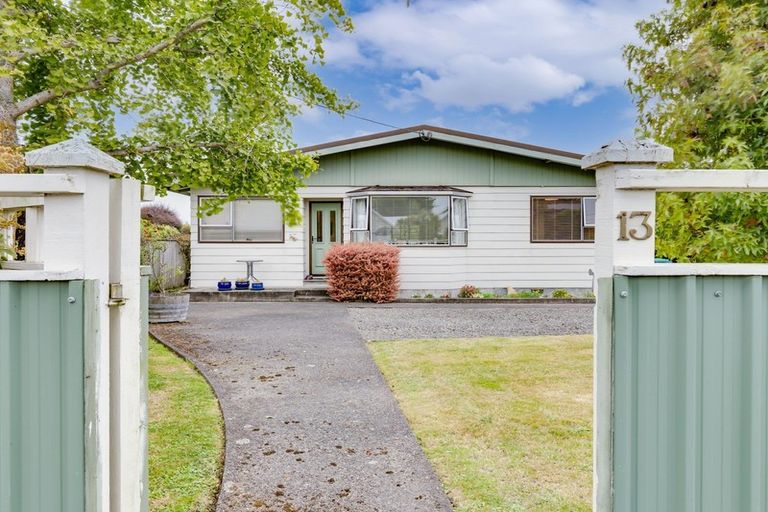 Photo of property in 13 Chamberlain Road, Masterton, 5810