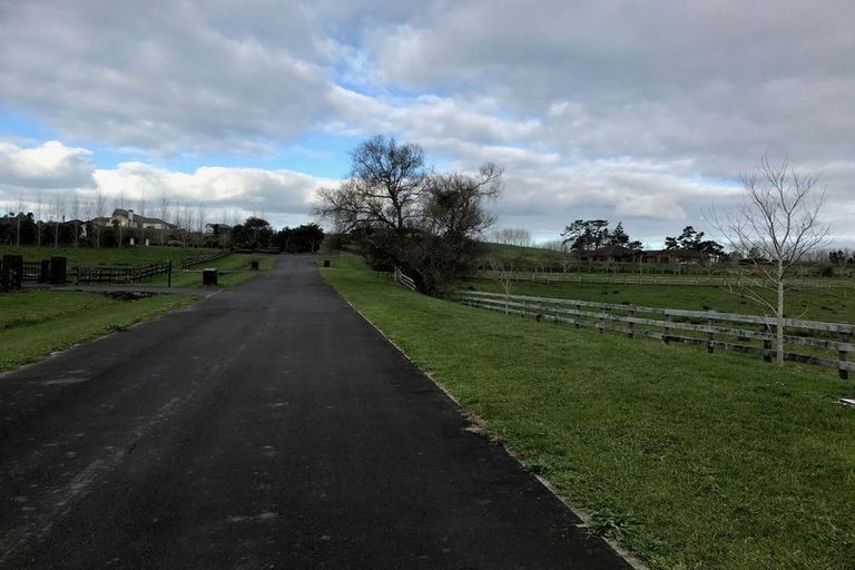 Photo of property in 166h Postman Road, Dairy Flat, 0794