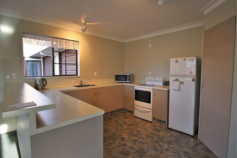 Photo of property in 3 Beresford Street, Alexandra, 9320