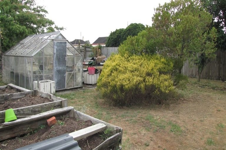 Photo of property in 24 Miro Street, Elgin, Gisborne, 4010