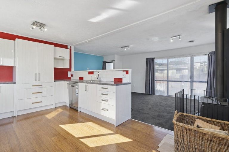 Photo of property in 9 Moonstone Grove, Birchville, Upper Hutt, 5018