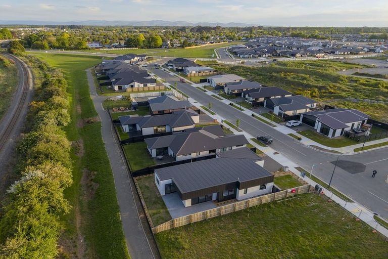 Photo of property in 28 Bastings Street, Kaiapoi, 7630