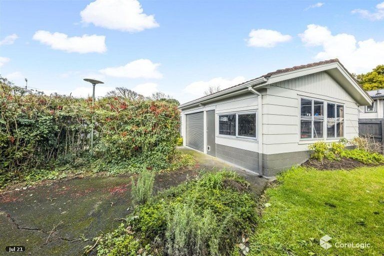 Photo of property in 229 Hill Road, The Gardens, Auckland, 2105