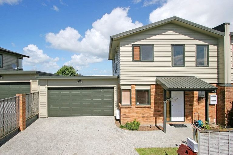 Photo of property in 25/45 Secoia Crescent, Mangere, Auckland, 2022