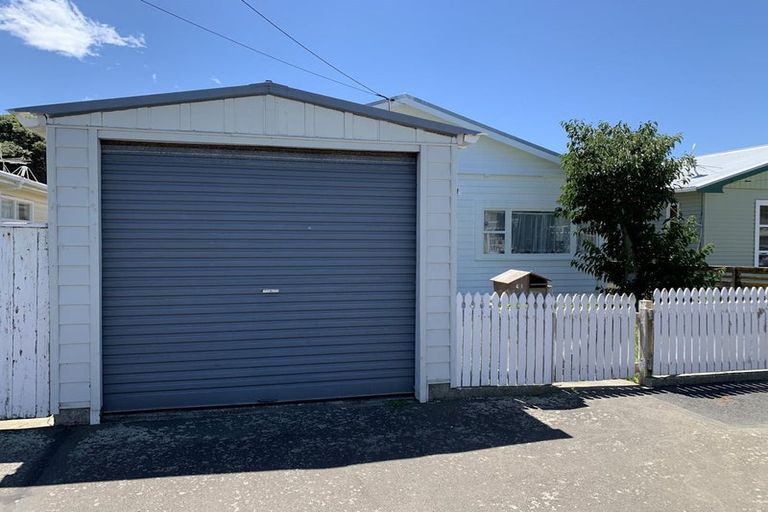 Photo of property in 41 Rotherham Terrace, Miramar, Wellington, 6022