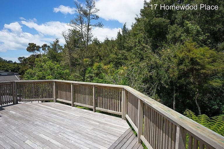 Photo of property in 17 Homewood Place, Chatswood, Auckland, 0626