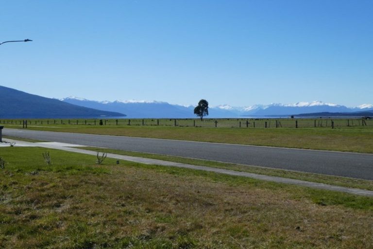 Photo of property in 27 South Arm Drive, Te Anau, 9600