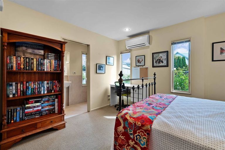 Photo of property in 12 Chateau Drive, Burnside, Christchurch, 8053