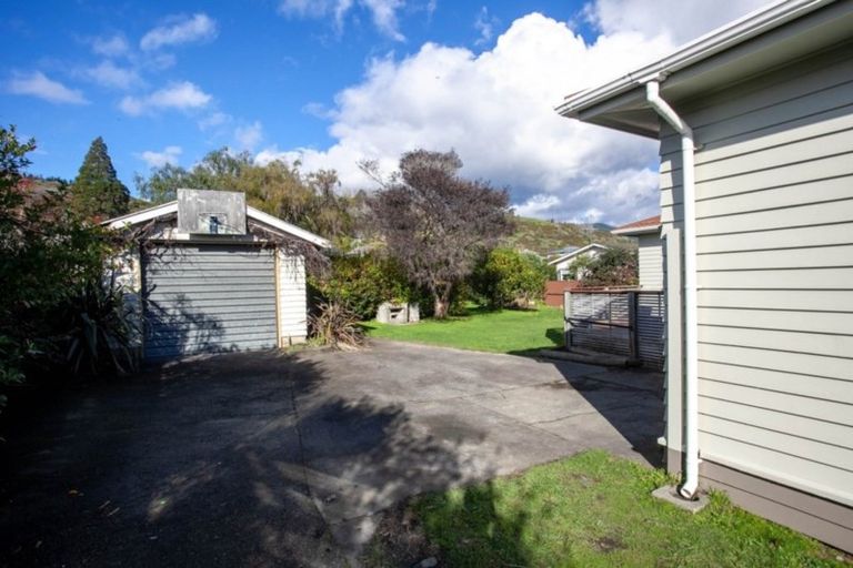 Photo of property in 15 Titoki Street, Stoke, Nelson, 7011