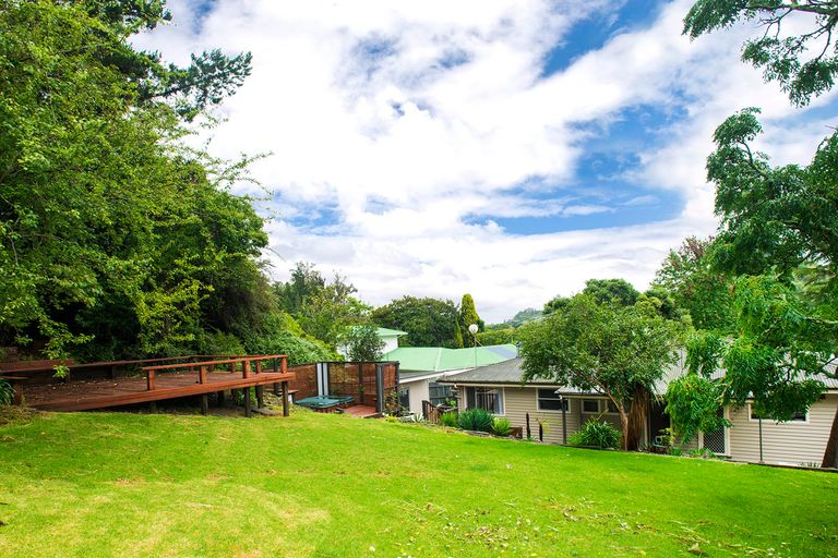 Photo of property in 27 Seddon Crescent, Whataupoko, Gisborne, 4010
