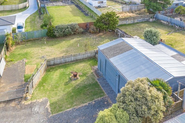 Photo of property in 21 Ruapehu Street, Castlecliff, Whanganui, 4501