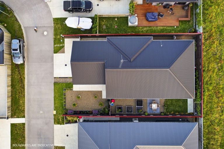 Photo of property in 33 Taioma Close, Papamoa, 3118