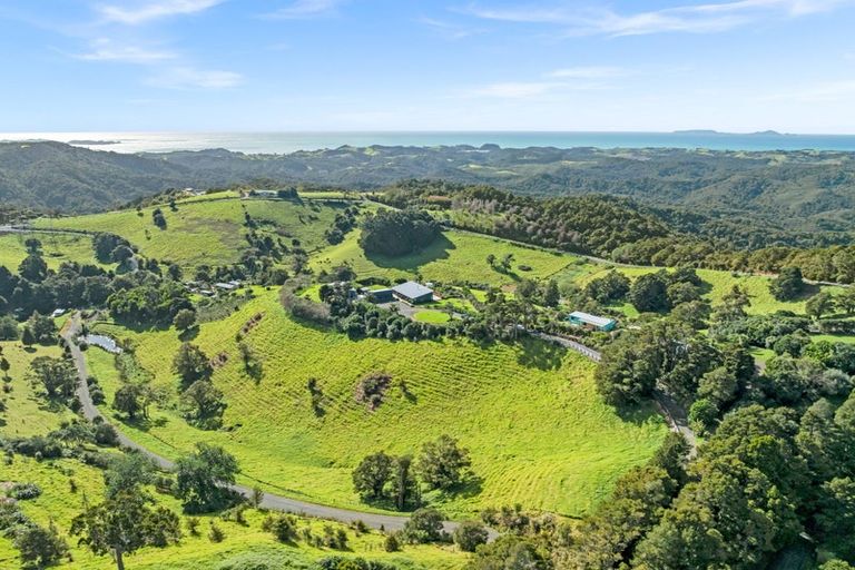 Photo of property in 175 Te Toiroa Road, Ngunguru, Whangarei, 0173