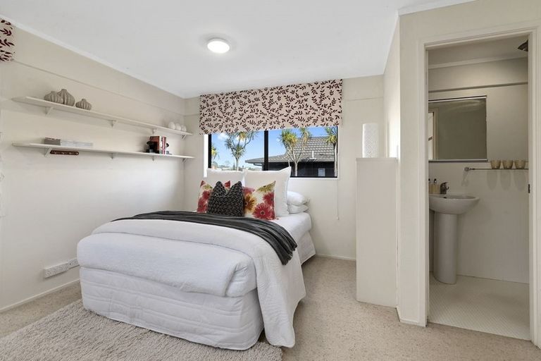 Photo of property in 1/8 Harley Road, Hauraki, Auckland, 0622