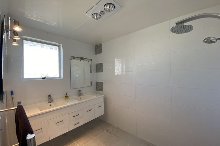 Photo of property in 32 Ihaia Street, Waitara, 4320