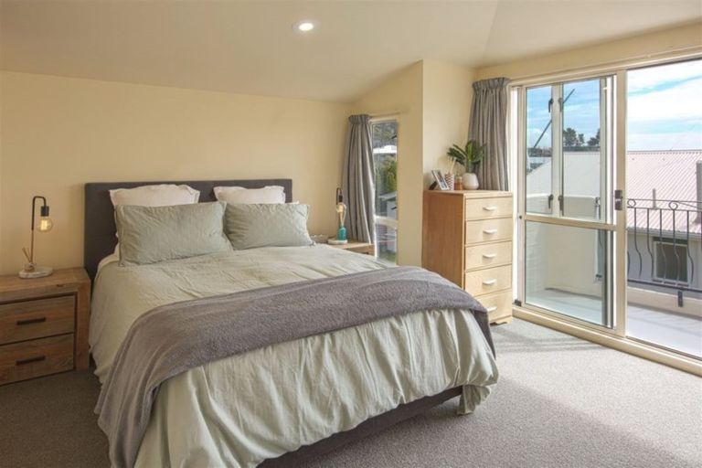 Photo of property in 51a Celia Street, Redcliffs, Christchurch, 8081