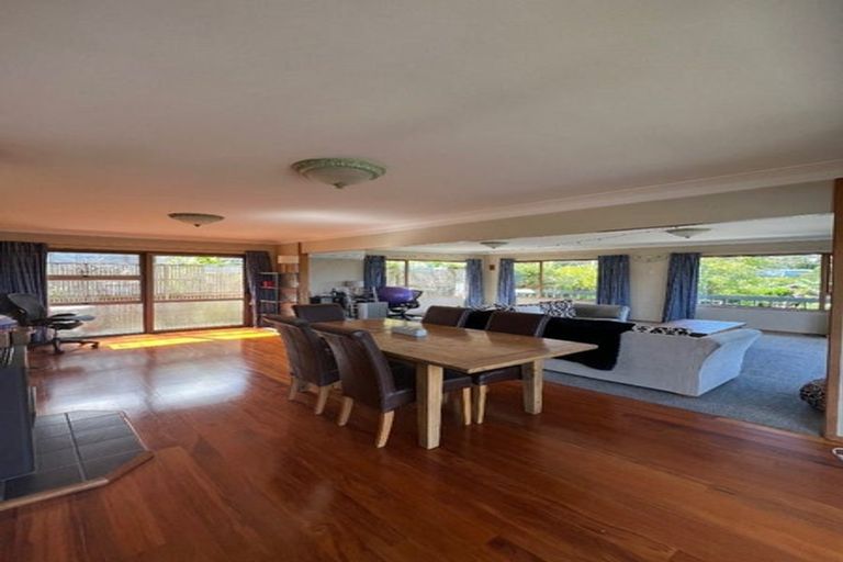 Photo of property in 2/46 Lyons Avenue, Murrays Bay, Auckland, 0630
