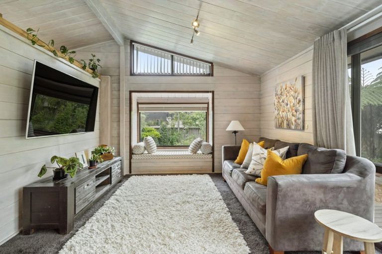 Photo of property in 1/38 Sandiacre Way, Browns Bay, Auckland, 0630