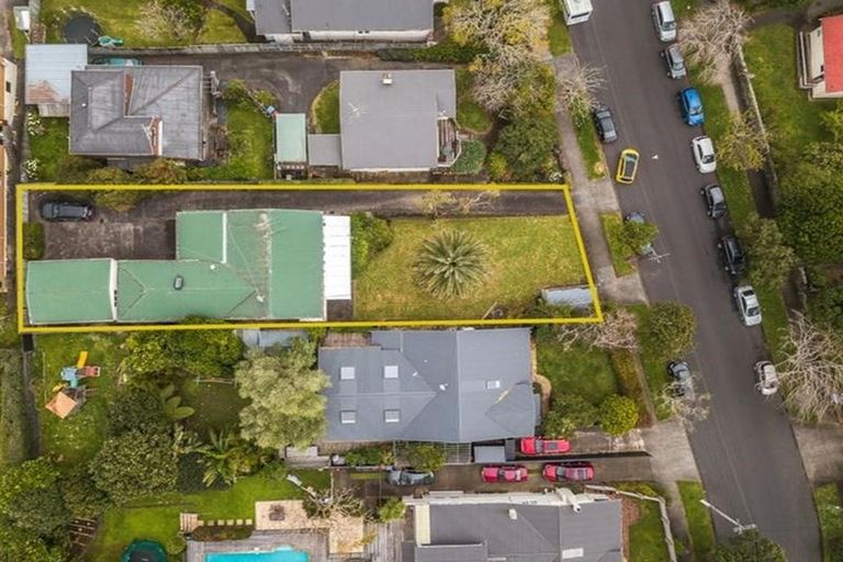 Photo of property in 46 Ellerton Road, Mount Eden, Auckland, 1024