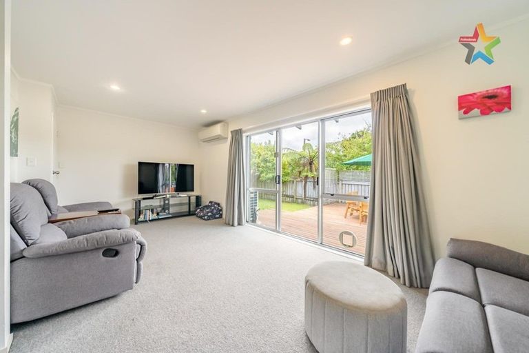 Photo of property in 34 Fenchurch Grove, Stokes Valley, Lower Hutt, 5019