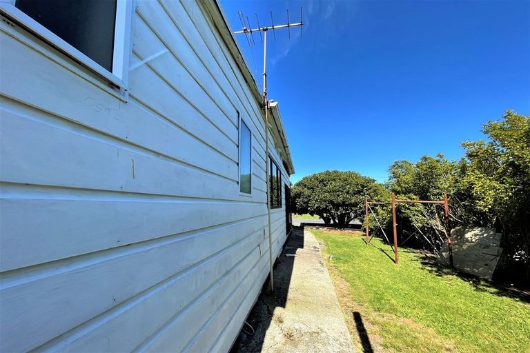 Photo of property in 27 Poole Street, Kaitangata, 9210