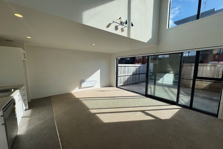 Photo of property in 15/17 Owens Place, Mount Maunganui, 3116