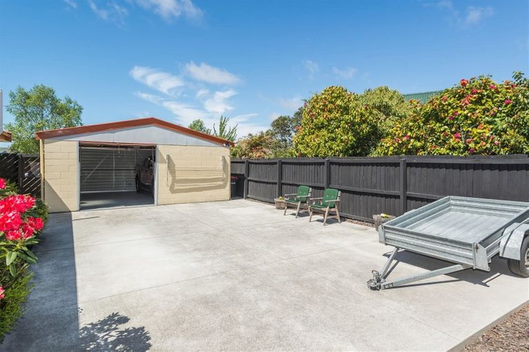 Photo of property in 28 Lakewood Drive, Burwood, Christchurch, 8083