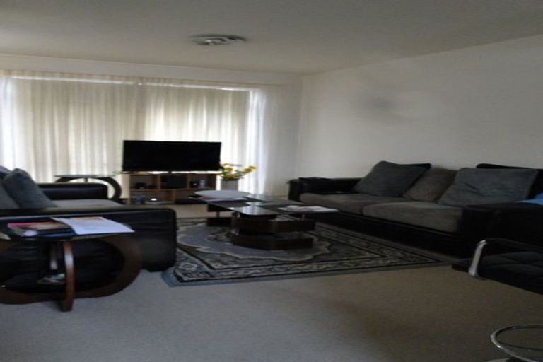 Photo of property in 12/2 Armoy Drive, East Tamaki, Auckland, 2016