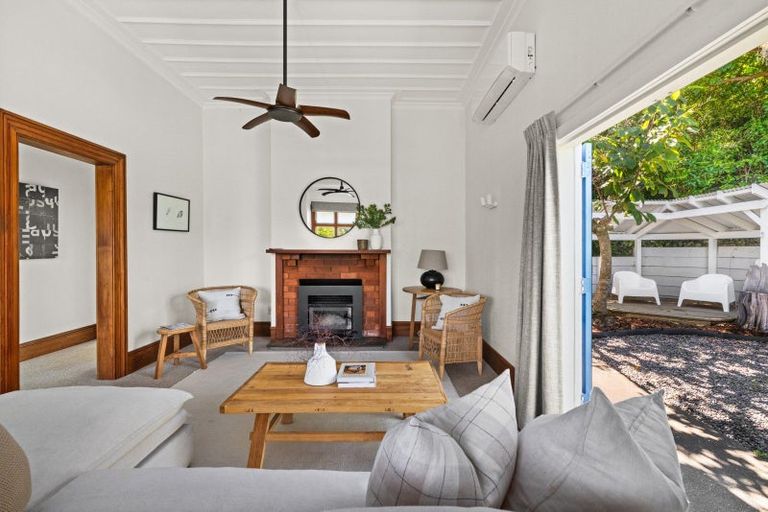 Photo of property in 79 Milton Road, Bluff Hill, Napier, 4110