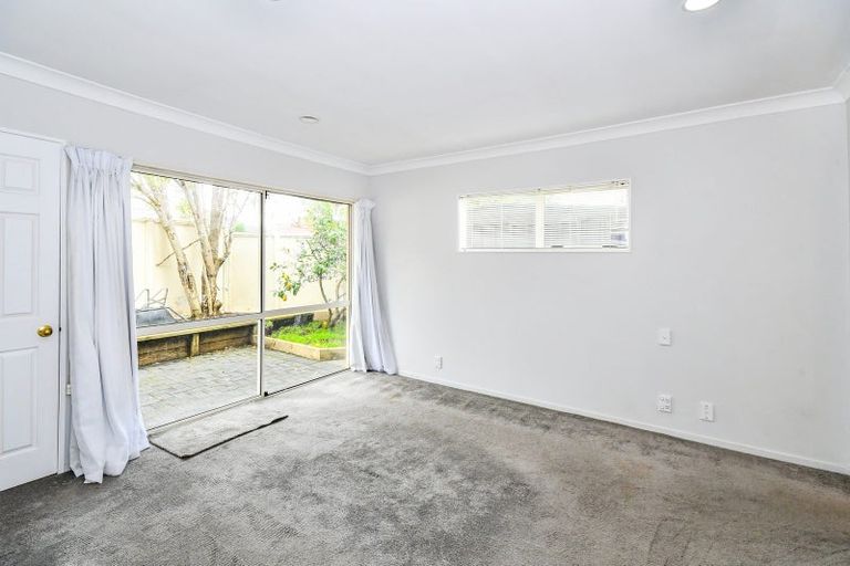 Photo of property in 1/132 Millhouse Drive, Northpark, Auckland, 2013